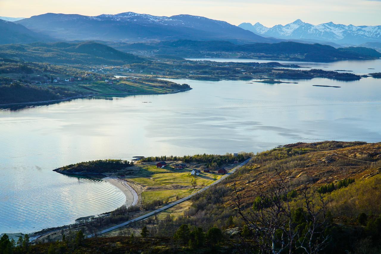 Tjeldsundbrua Camping Hotel Evenskjer Bagian luar foto