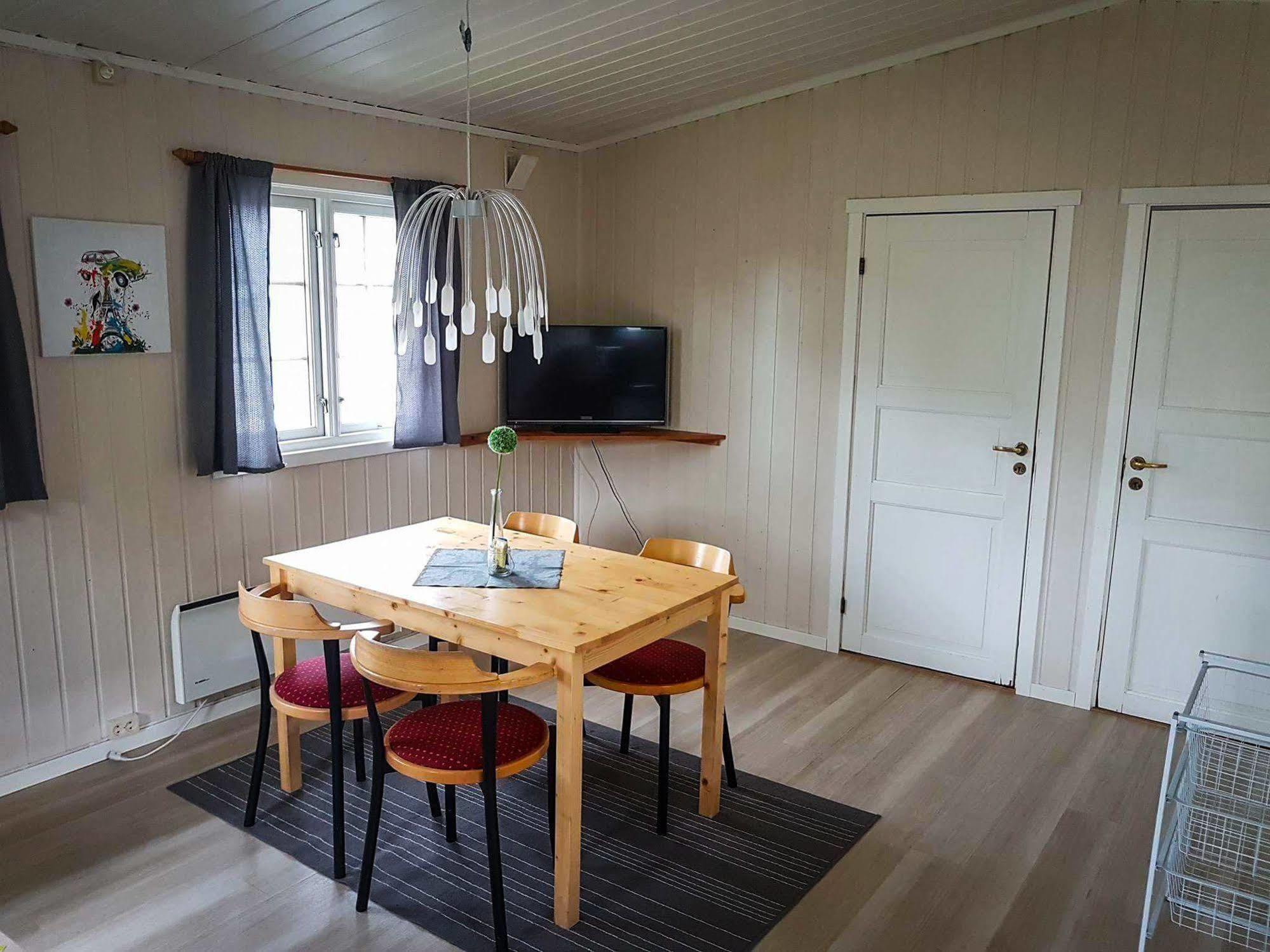 Tjeldsundbrua Camping Hotel Evenskjer Bagian luar foto