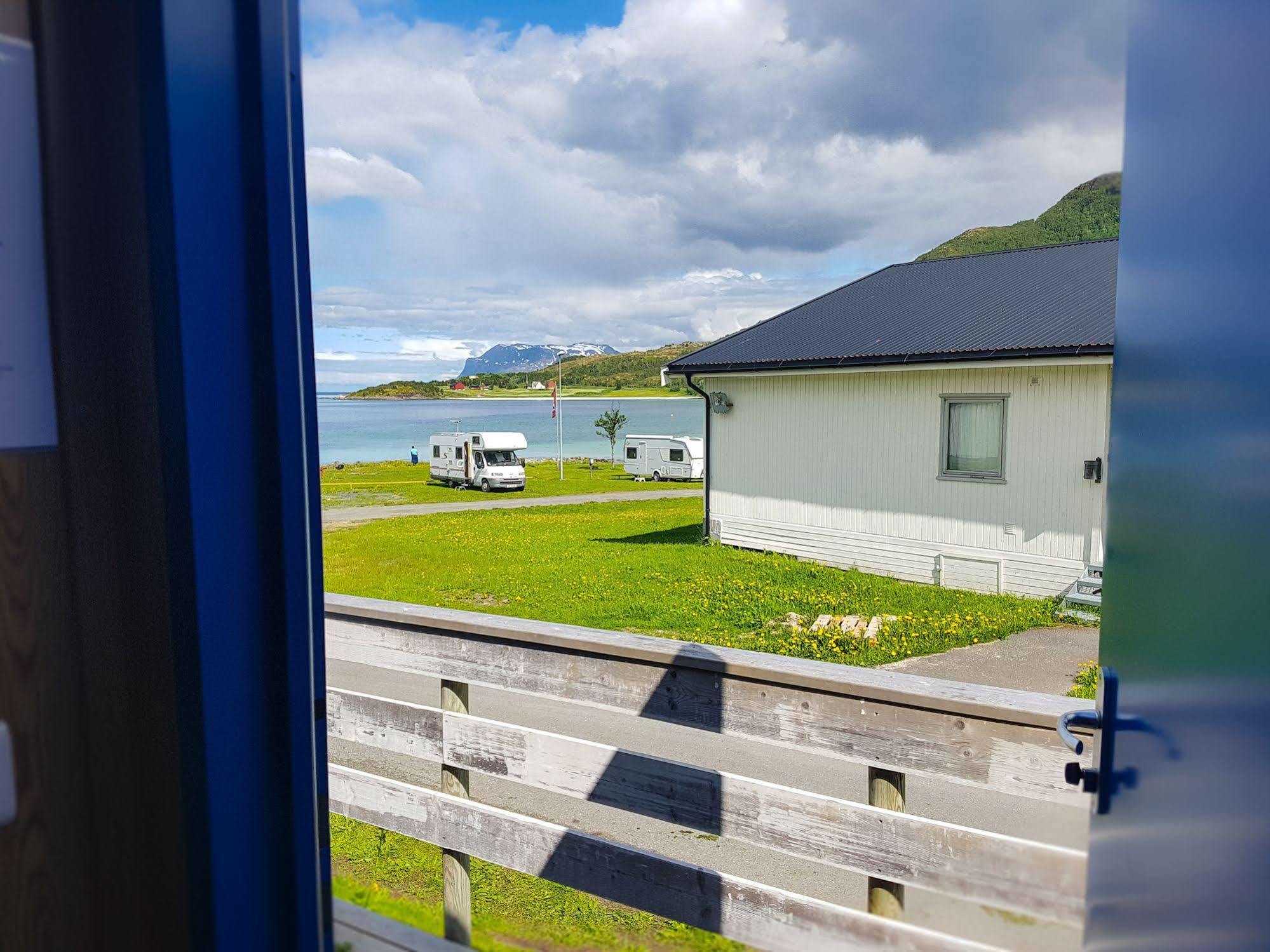 Tjeldsundbrua Camping Hotel Evenskjer Bagian luar foto