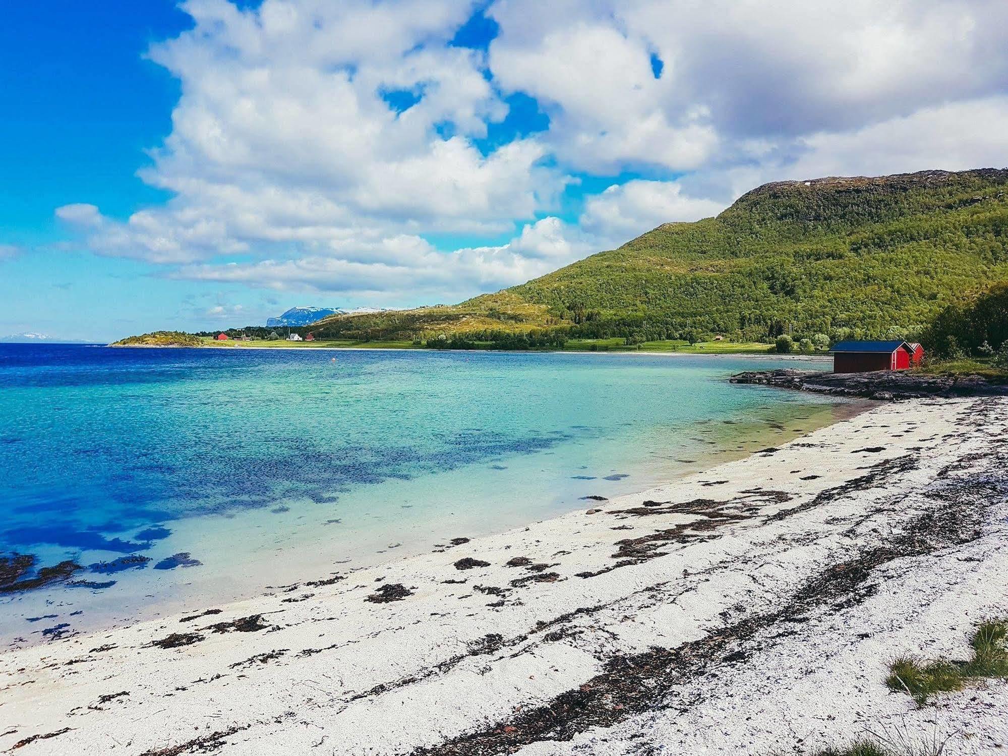 Tjeldsundbrua Camping Hotel Evenskjer Bagian luar foto